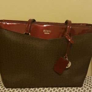 Guess Tote